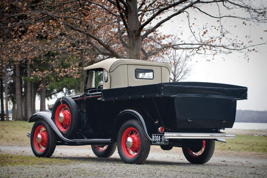  Ford Model B-304 Ute 1932 года  (фото 2 из 8)